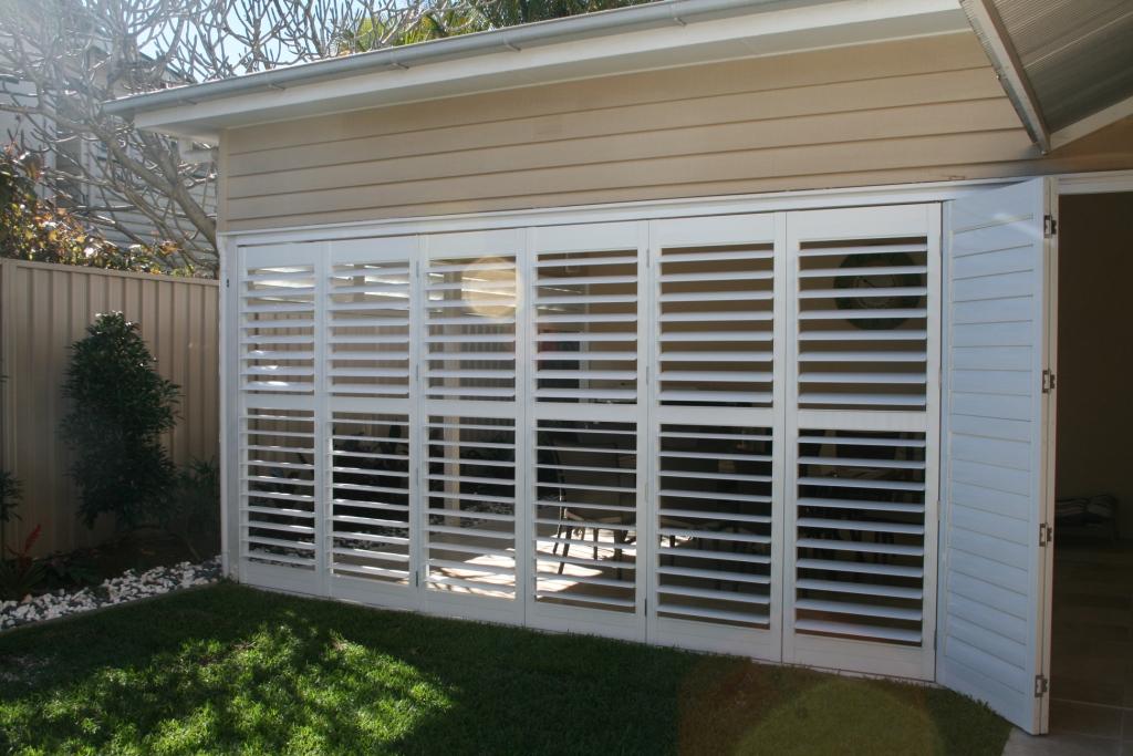  Outdoor Blinds